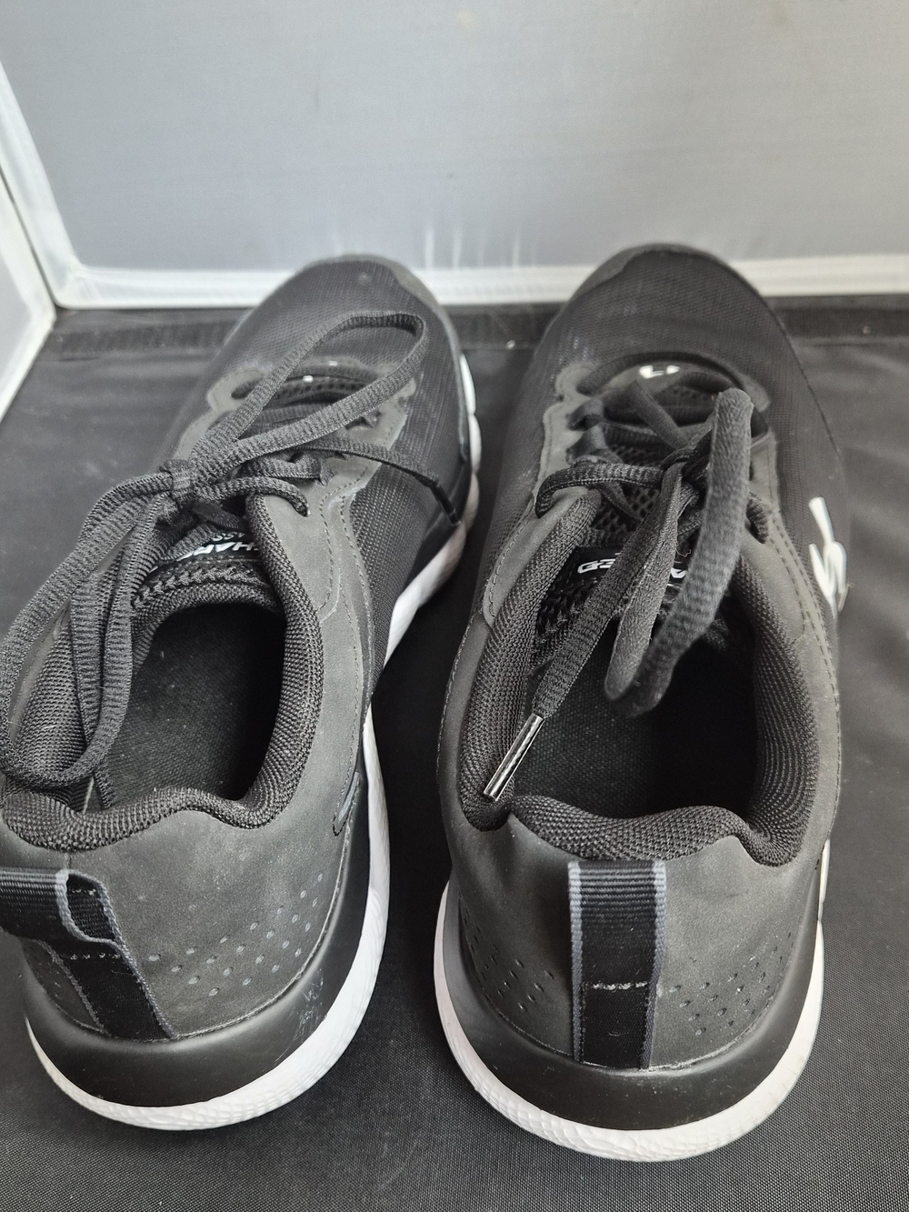 Under Armour Men's Charged Assert 9 Running Shoes Size 10 - Picture 3 of 7